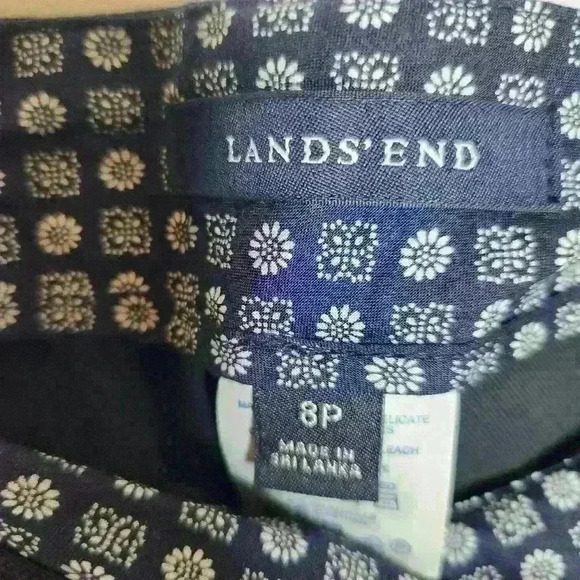 Lands end women's black side zip black tapered pants size 8P - Picture 6 of 8